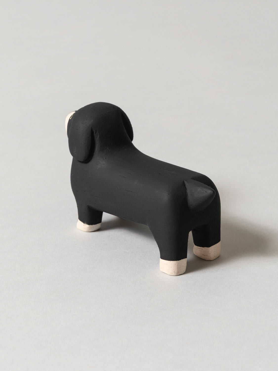 Wood Dachshund, Black