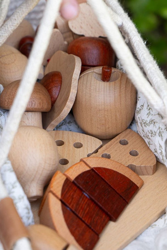 Wooden Pretend Cutting Food