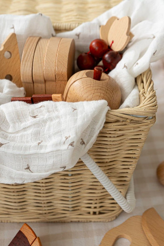 Wooden Pretend Cutting Food