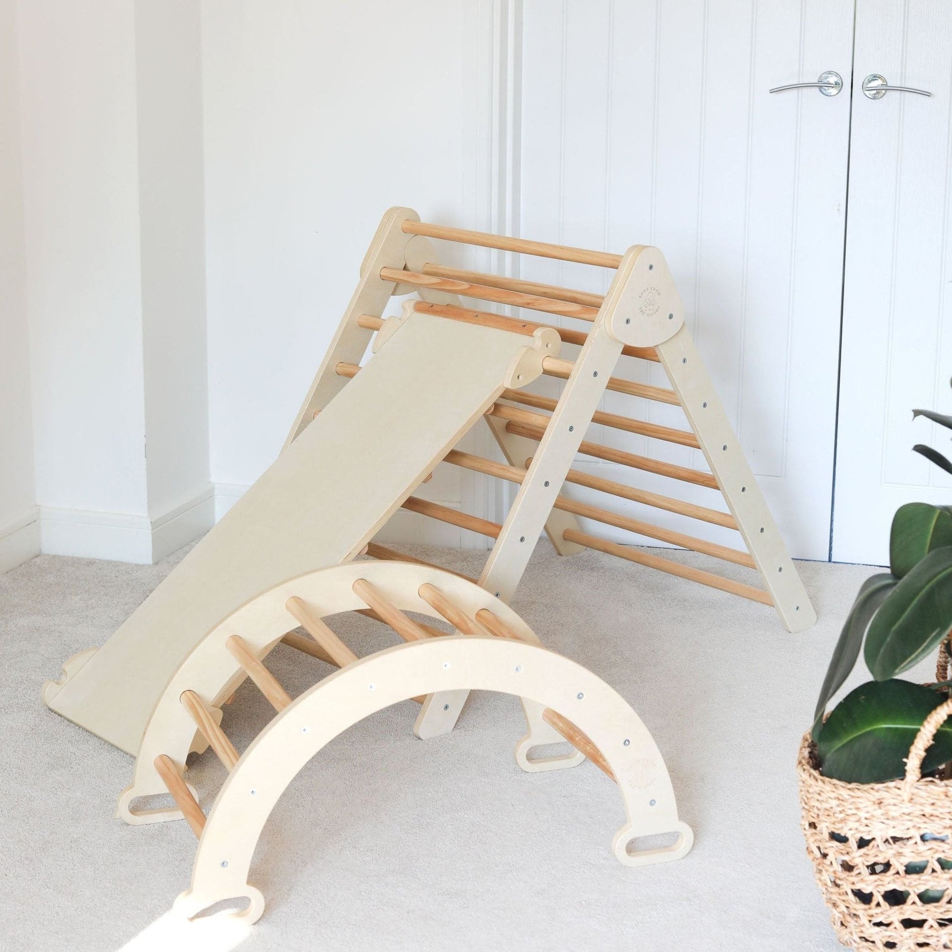 Montessori Furniture Indoor Foldable Climbing Triangle and Slide