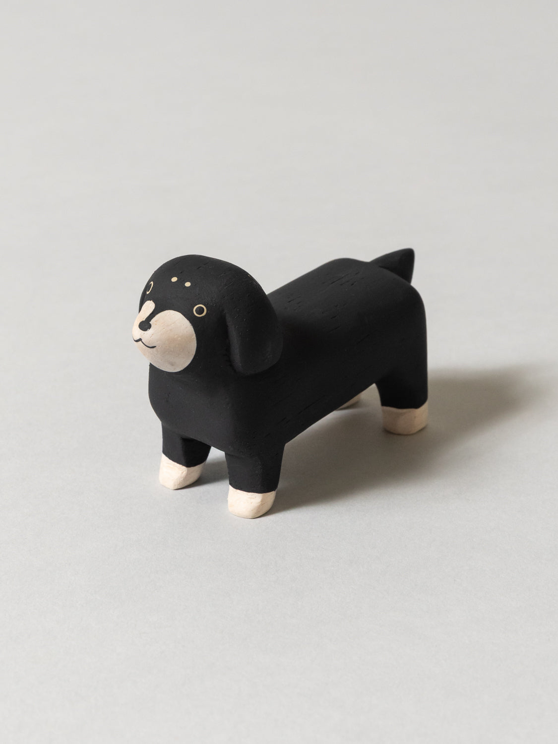 Wood Dachshund, Black